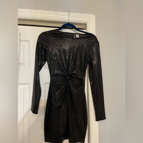 Black Sequin Dress size Small - Picture 2 of 3
